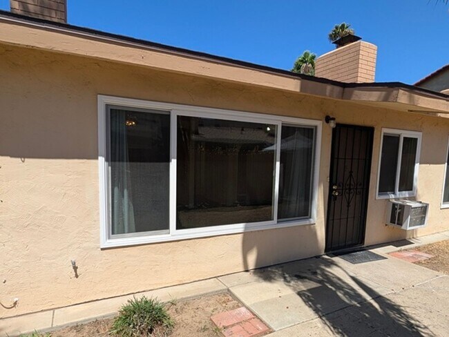 Building Photo - 801 S Orange Ave