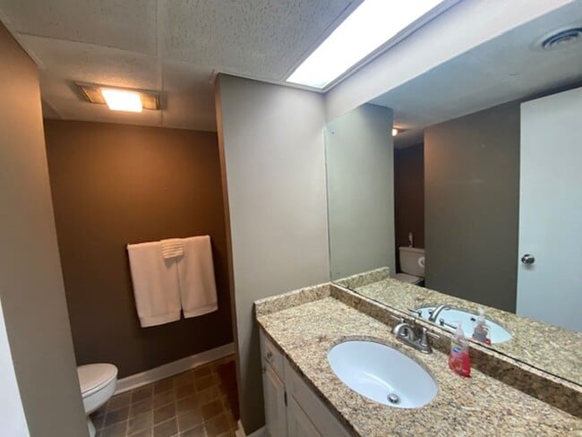 Building Photo - Condo Life!!!