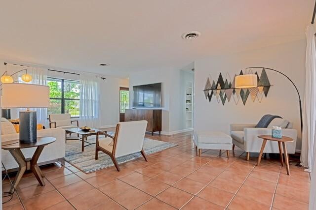 Building Photo - 1311 SW 56th Ave