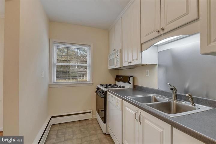 Building Photo - 4023 18th Rd N