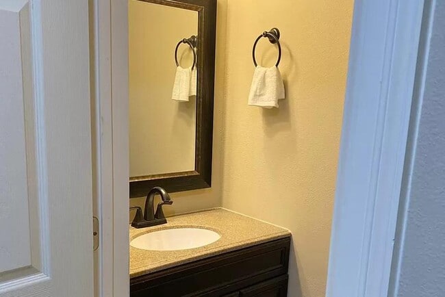 Building Photo - 183 Kleberg Ave