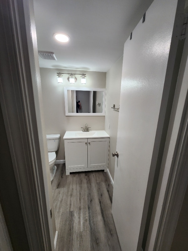 Building Photo - 10210 Bushman Dr