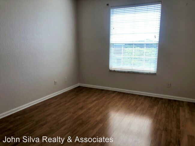 Building Photo - 3 br, 2 bath House - 7123 Yacht Basin Ave 333