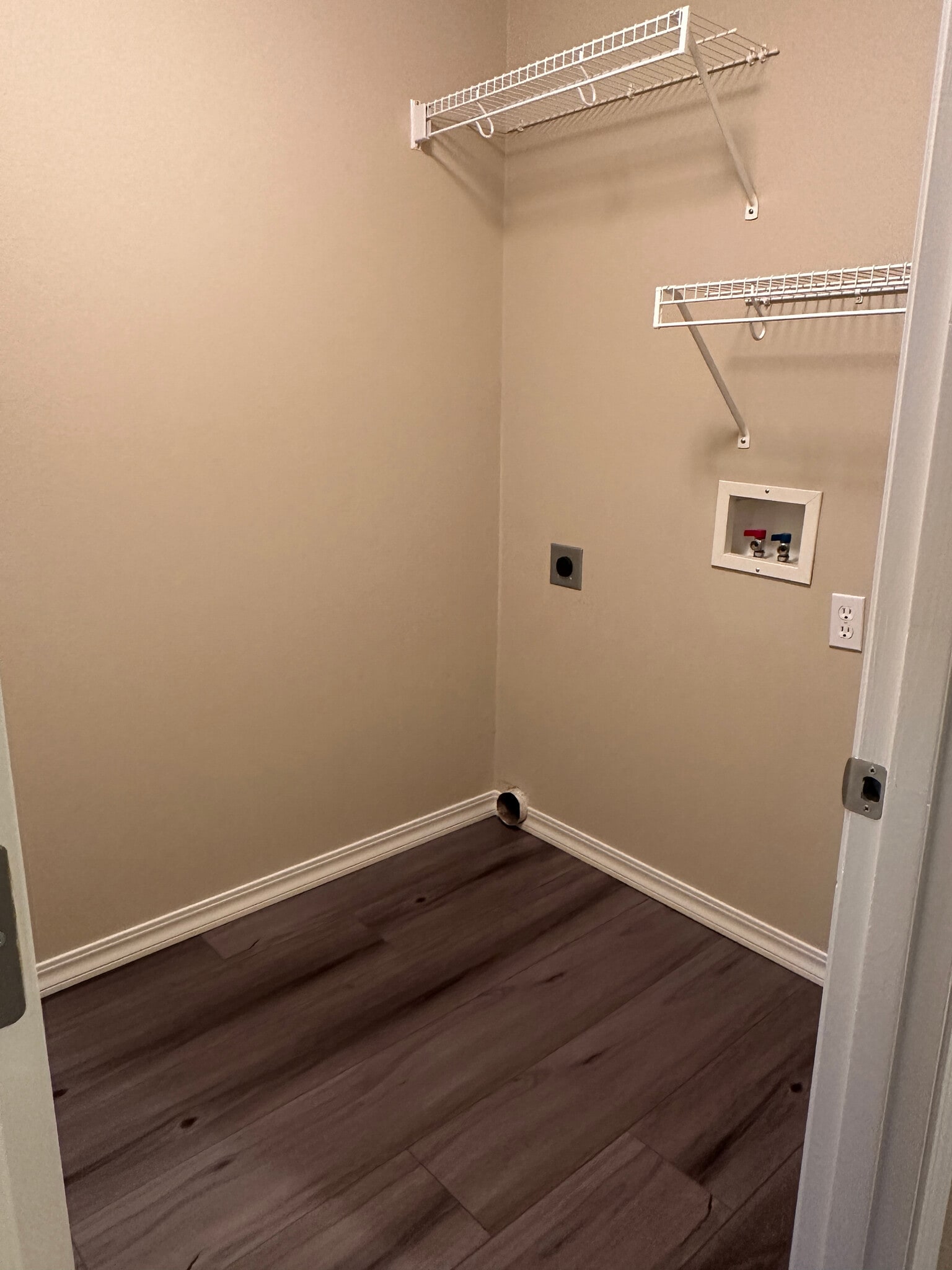 Laundry Room - 20878 Nova Loop