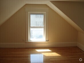 Building Photo - 95 Boylston St