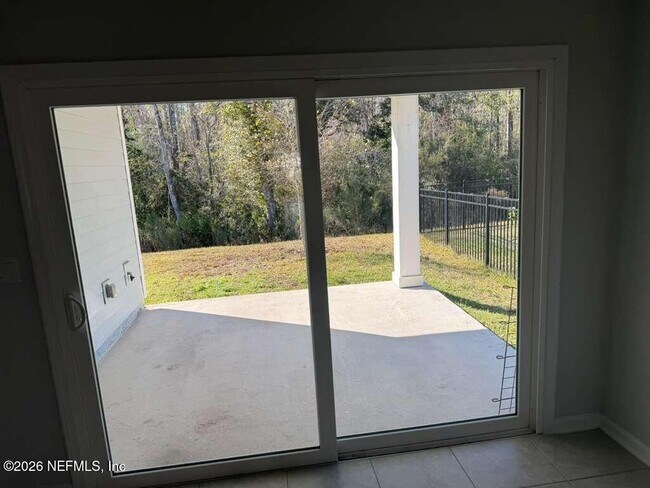 Building Photo - 230 Wineberry Ln