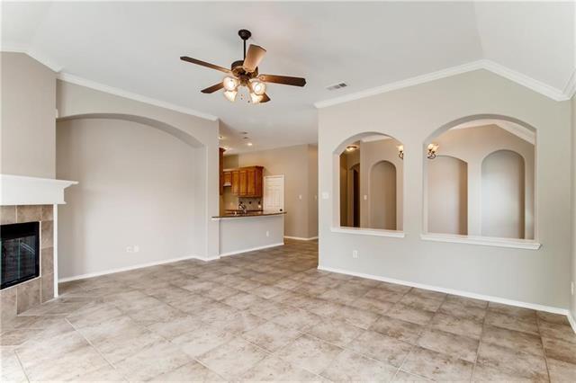 Building Photo - 12621 Greenhaven Dr