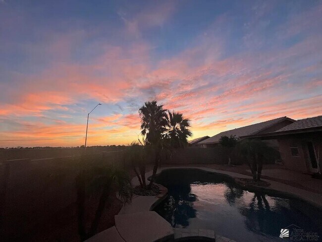 Building Photo - 3531 W 27th Ln