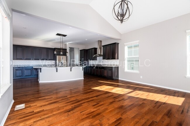 Building Photo - 2794 Rising Moon Way