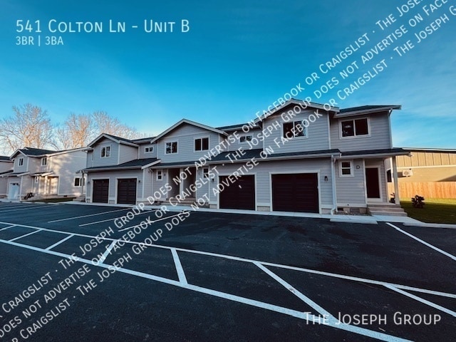 Building Photo - 541 Colton Ln