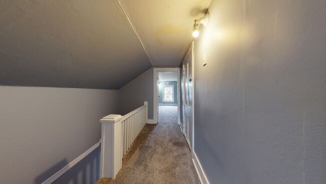 Building Photo - 4 Bedroom in Mansfield Schools!