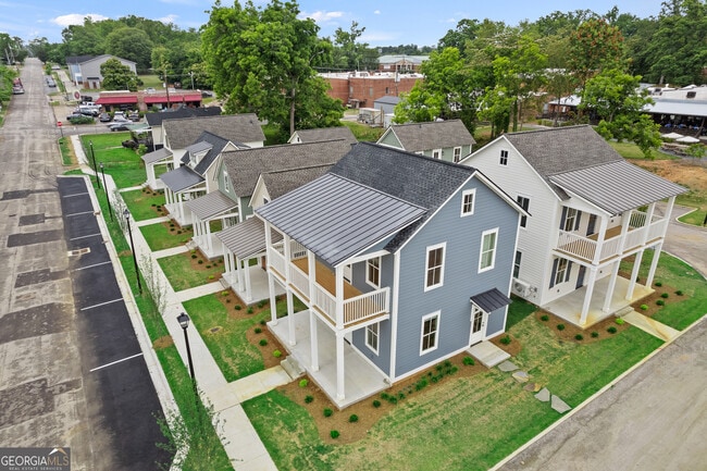 Building Photo - 711 Jefferson St