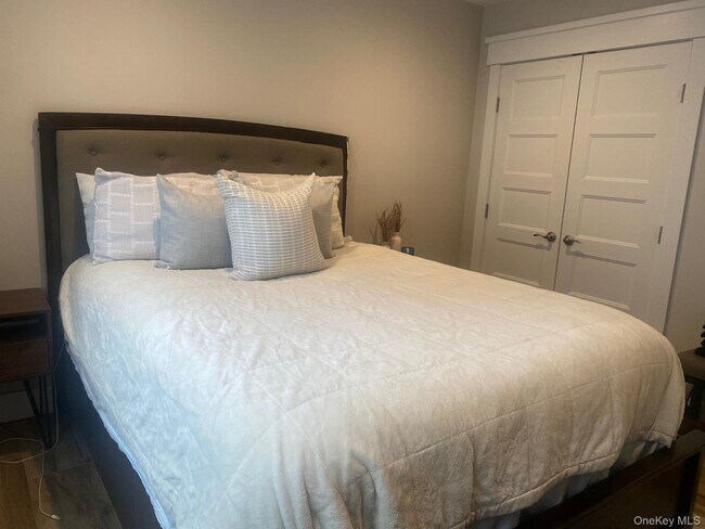 Building Photo - 18 Tennessee Ave