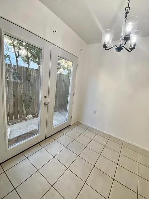 Building Photo - 8116 Exmoor Dr