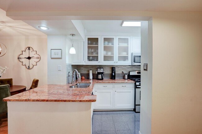 Building Photo - 7920 Rockwood Ln