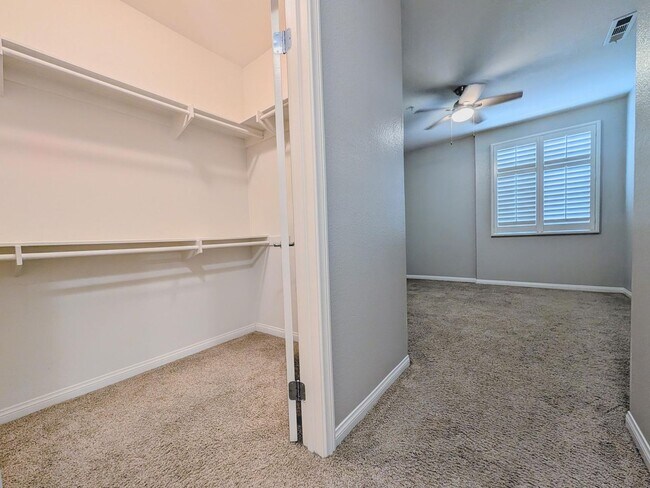 Building Photo - Coming Soon! Beautiful Ground Floor Condo in Carmel Valley