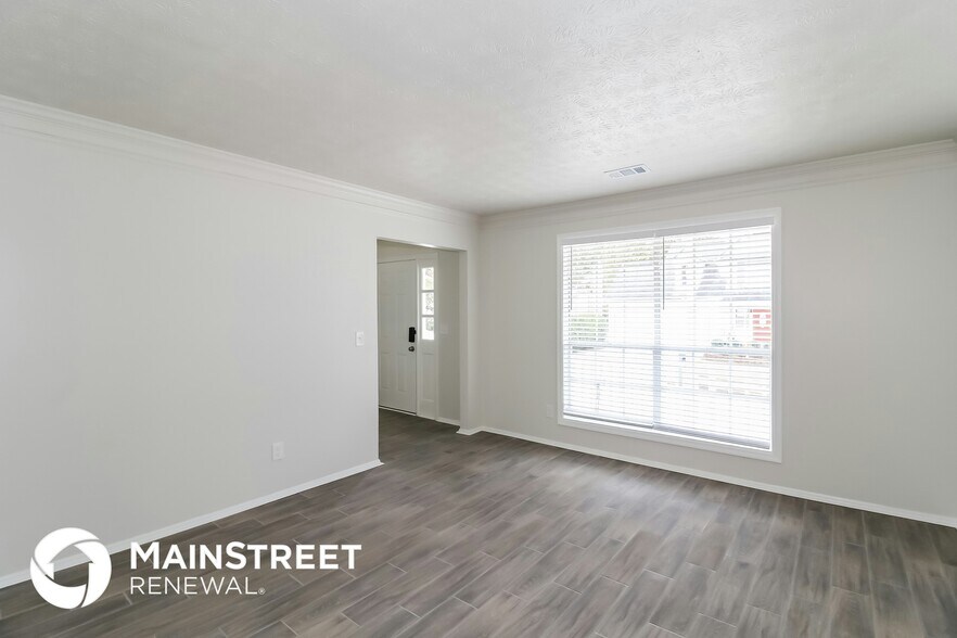 Building Photo - 2450 Northmill Ln