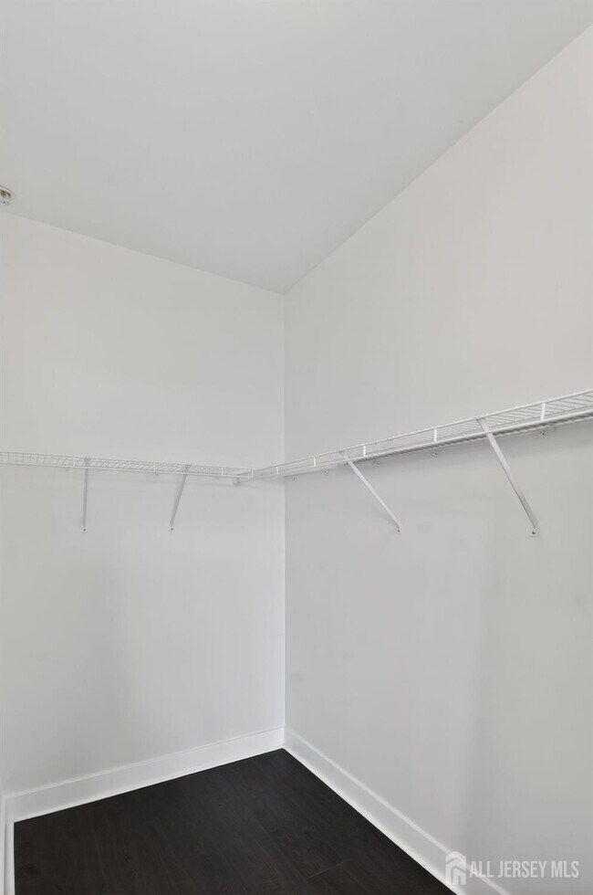 Building Photo - 626 Marion Ln