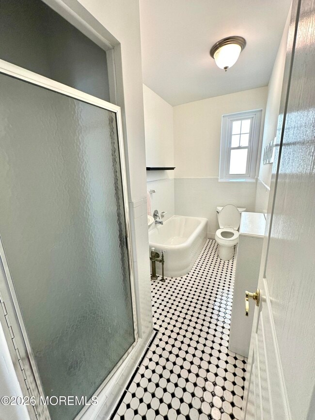 Building Photo - 500 Deal Lake Dr