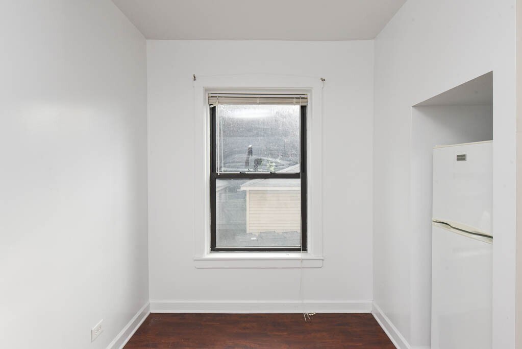 Building Photo - 2617.5 N Spaulding Ave
