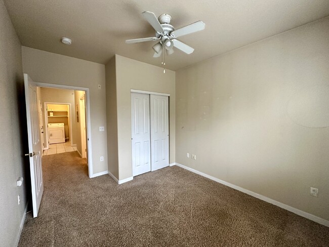 Building Photo - "Littleton 2-Bed, 2-Bath Condo Retreat wit...