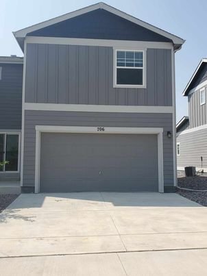 Building Photo - 706 Finch Dr
