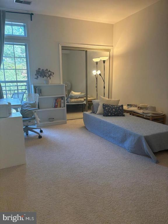 Building Photo - 1334 Garden Wall Cir