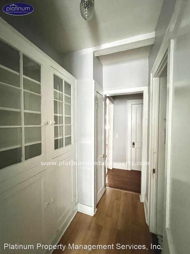 Building Photo - 1 br, 1 bath House - 1125 Briarcliff Place...