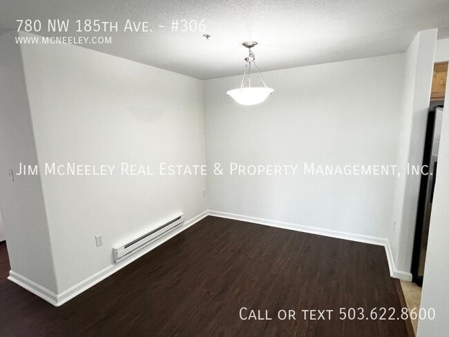 Building Photo - 780 NW 185th Ave