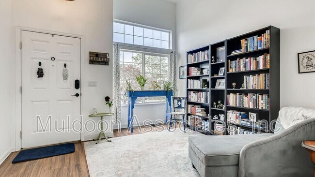 Building Photo - 4844 Little London Dr