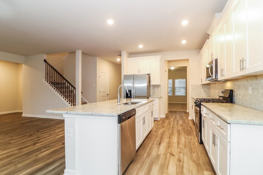 Building Photo - 882 Milo Bay St