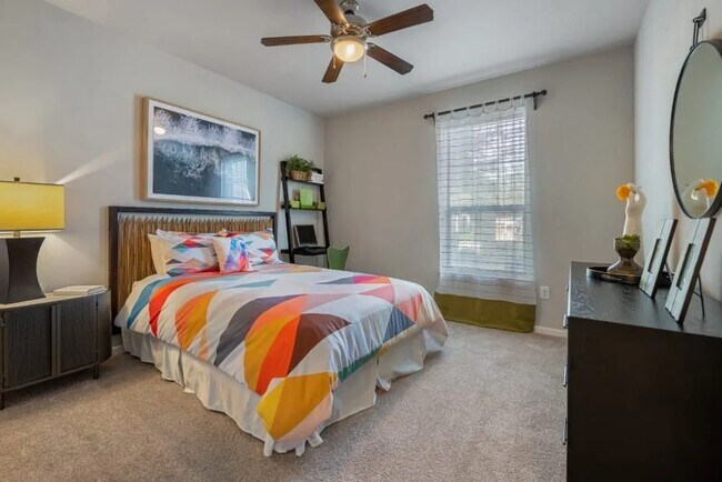 Building Photo - Elevated Comfort with Move-In Savings!
