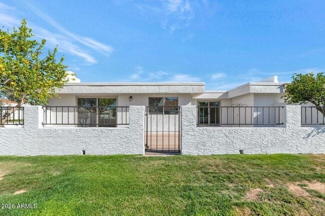 Building Photo - 8151 E Del Joya Dr