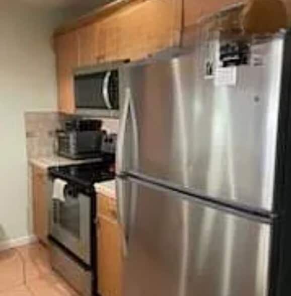 Stainless Steel - 5759 SW 61st St