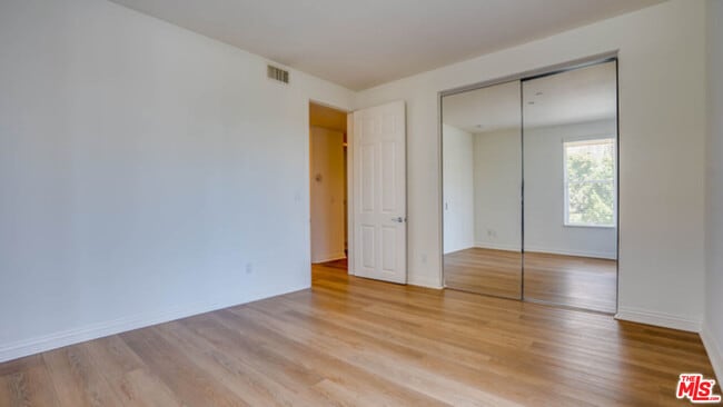 Building Photo - 4100 Wilshire Blvd