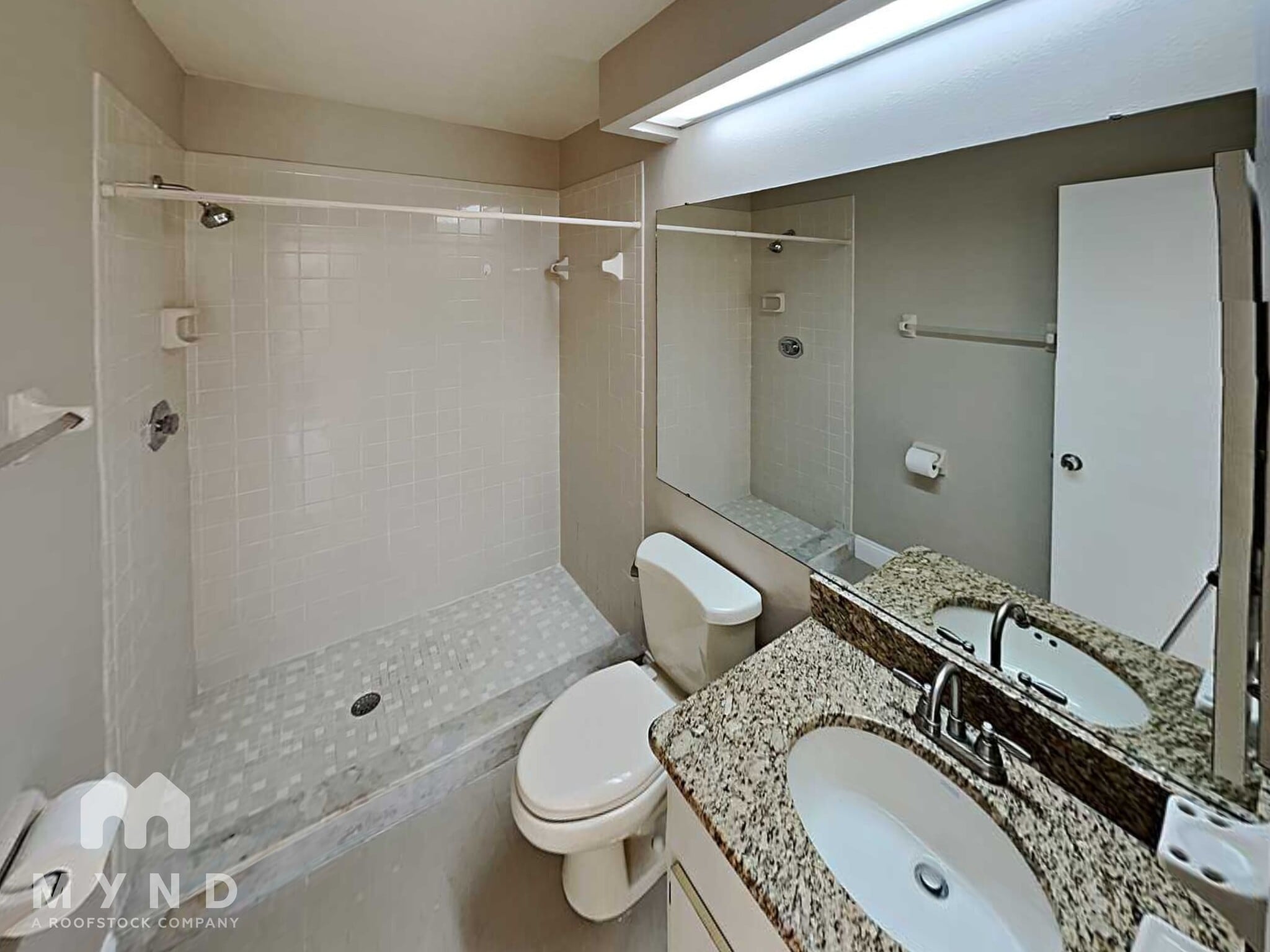 Building Photo - 8310 Clermont St