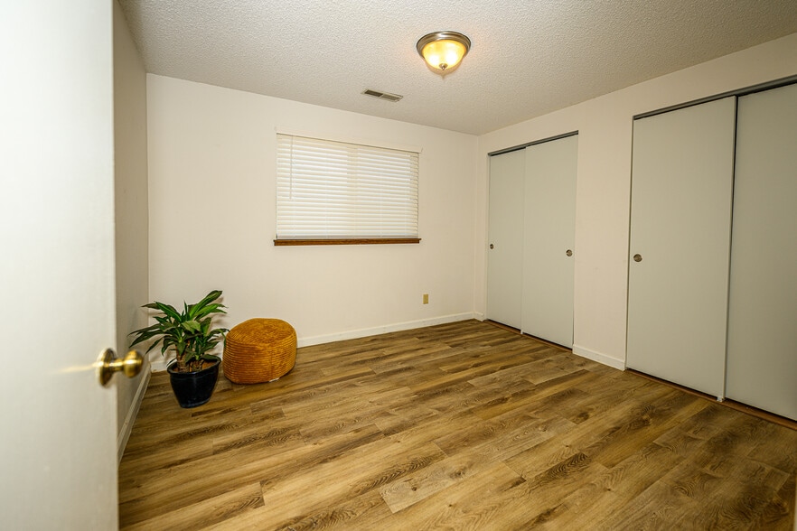 Bedroom 3 - 418 S Quillan Plz