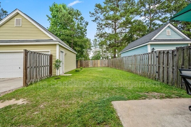 Building Photo - 7430 Northgate Dr