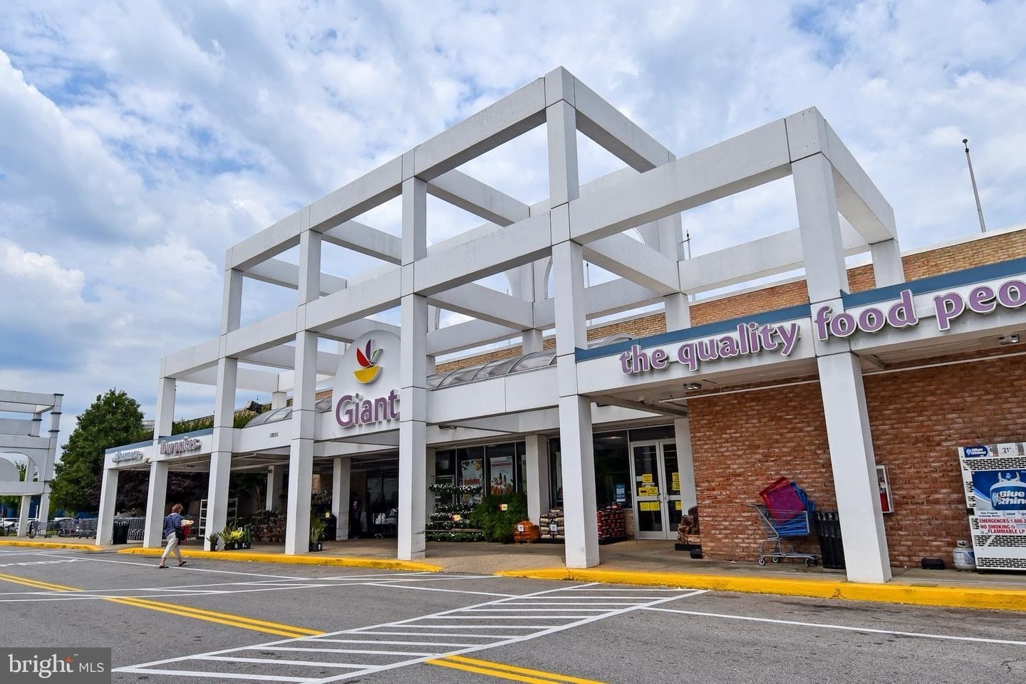 Building Photo - 12415 Braxfield Ct