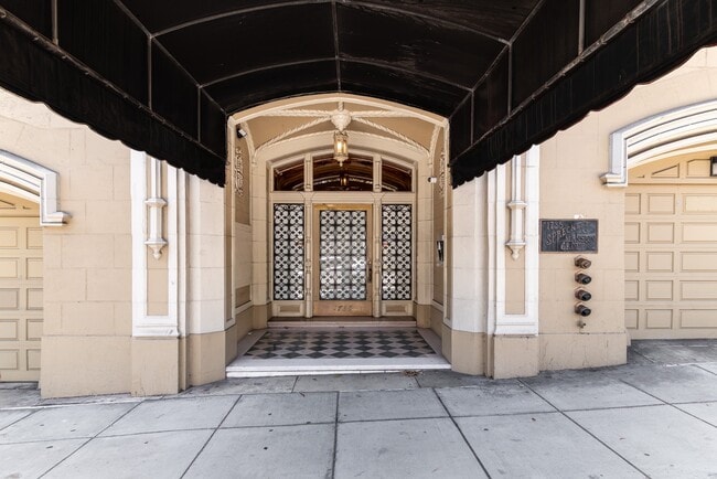 Building Photo - 1735 Van Ness