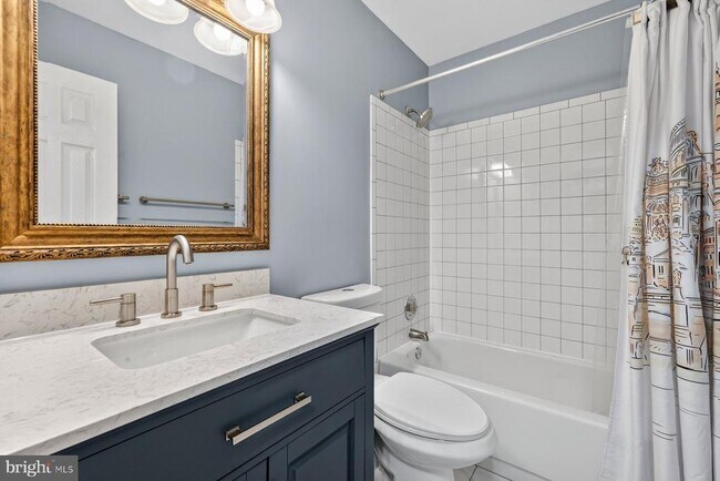 Building Photo - 18273 Leman Lake Dr