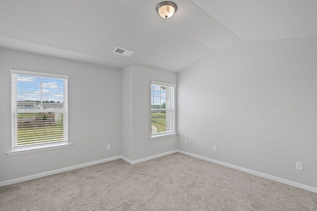 Building Photo - 2106 Cadenza Cir