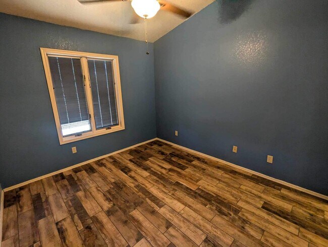Building Photo - Large 3 bedroom with 3 car garage