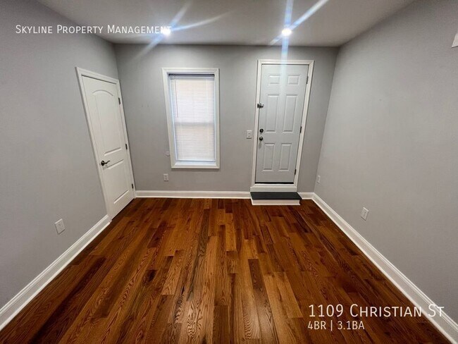 Building Photo - 1109 Christian St