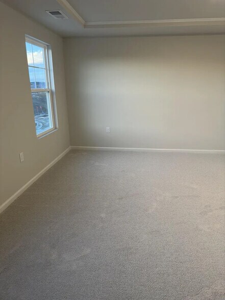 Building Photo - Room in Townhome on Kasota Ln