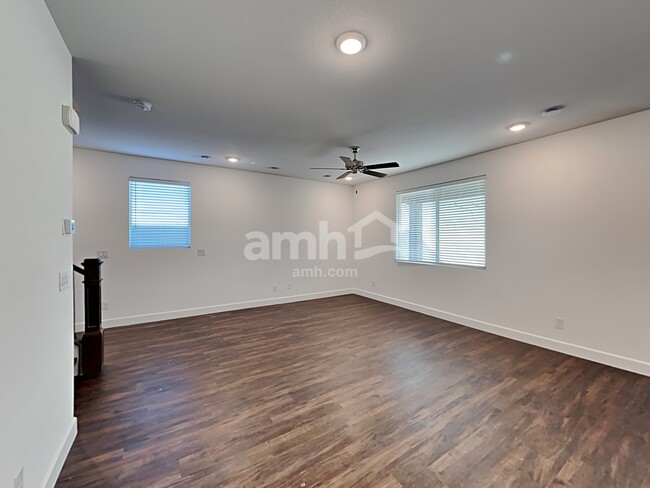 Building Photo - 2846 Hot Cider Ave