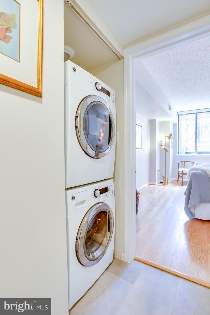 New Washer/Dryer in Unit - 1001 N Randolph St