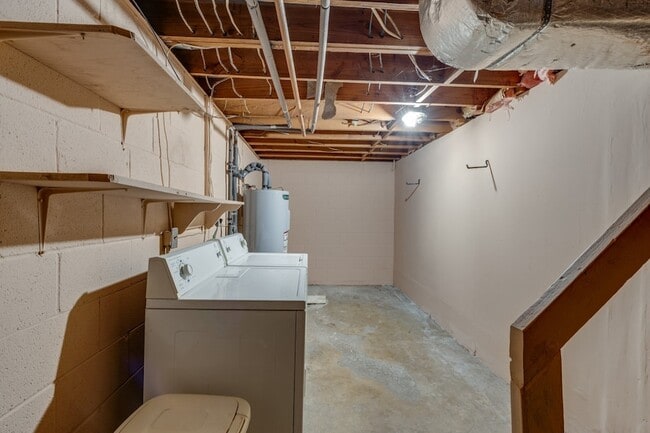 Building Photo - 2728 Nodyne Dr