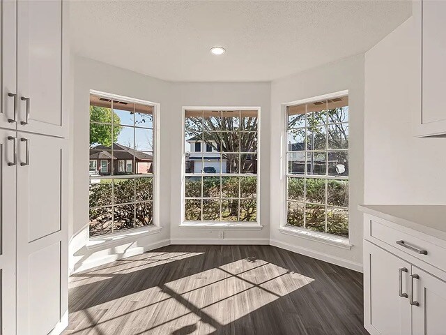 Building Photo - 10918 Gulf Bridge Ct