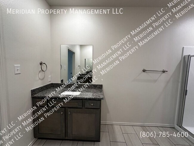 Building Photo - 5827 Urbana Pl